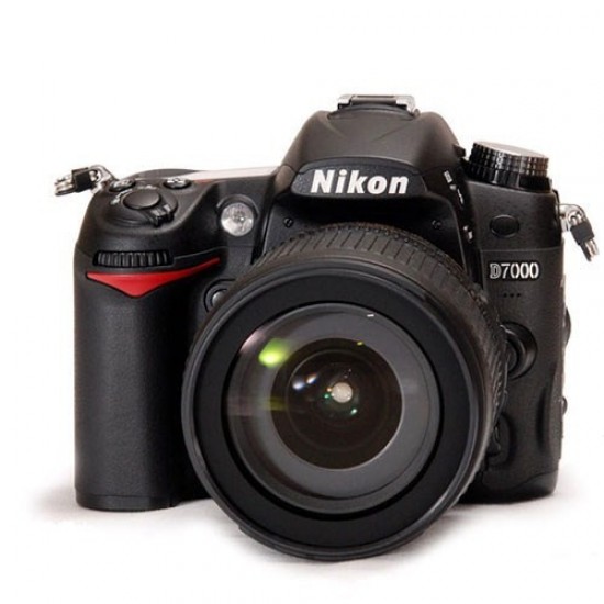 Nikon D7000 18-105 Mm Lens Fotoğraf Makinesi Outlet Ürün